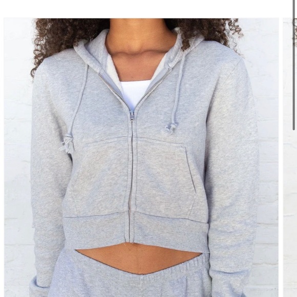 Brandy Melville crystal cropped zip up hoodie gray - Picture 4 of 4